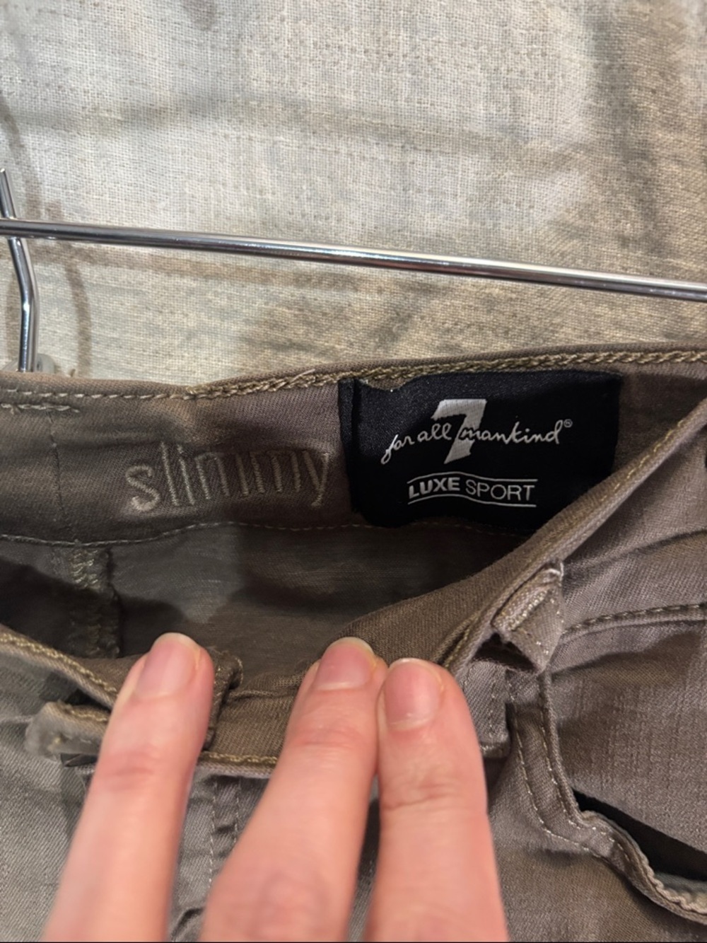 7 For All Mankind Men's Chinos in Olive Brown - Picture 2 of 13